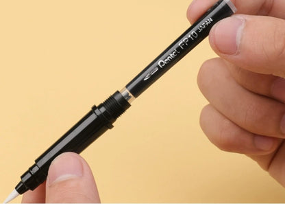 Pincel de Bolso Pentel Cor Preta + Recargas - Caligrafia - Desenho - Tinta à Prova de Água